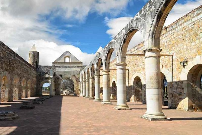 2 Days Oaxaca visiting Monte Albán, Mitla, Hierve el Agua, Mezcal - Tips for Enjoying the Long Archaeology Queues