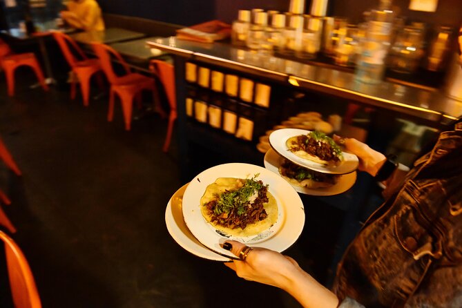 A Night of Tacos and Mezcal in Mexico City - Underground Mezcal Bar: How the Tasting Master Explains Flavor