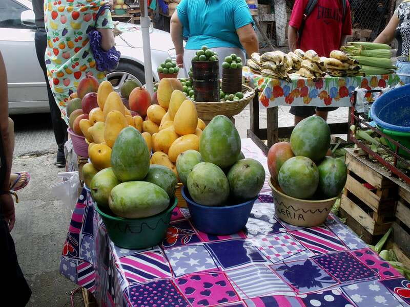 .Acapulco Market Hands On Mex Cooking Class Mezcal & Coffee - Mercado Central: Sectors, Colors, and Why It Matters