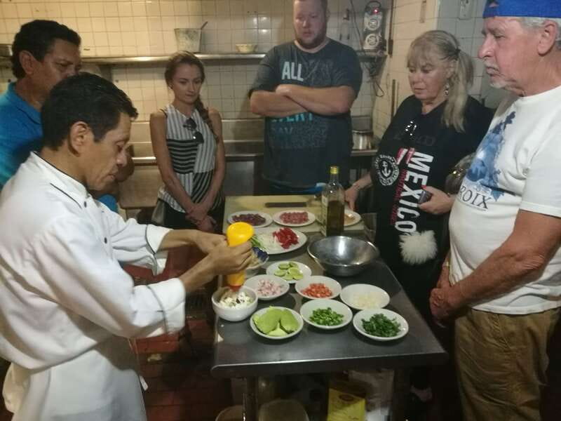 .Acapulco Market Hands On Mex Cooking Class Mezcal & Coffee - Hands-On Cooking Class: Guacamole, Fajitas, and Hot Sauce