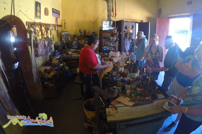 Agave Distilled Factory and Salsa Combo Tour Private Vehicle - Price and value: $483 per group up to 6