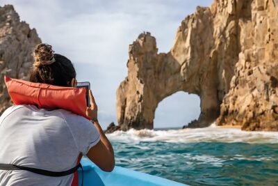 Cabo San Lucas Arch & City Tour: Glass-Bottom Boat & Tequila - Getting to the Marina: The Real Test of Smoothness