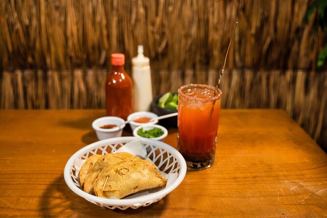 Cancun Taco & Mexican Food Tour with Tequila Tasting - Stop 5: Taquería Los de Jalisco and the slightly spicy meaty taco