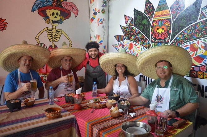 Cooking classes + margaritas and mezcal tasting - San José del Cabo Flavor Class at Alma de Mexico
