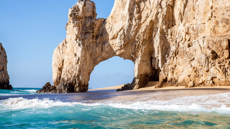 Discover Cabo San Lucas Clear Boat Glass Factory & Tequila - Downtown Cabo: main square, antique church, and Old Tuna Cannery context