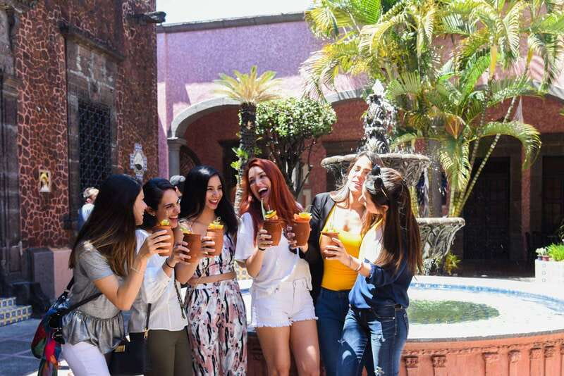 From Guadalajara: Tequila Town and Cantarito Making Tour - Tequila Town Downtown Highlights and the Church Moment