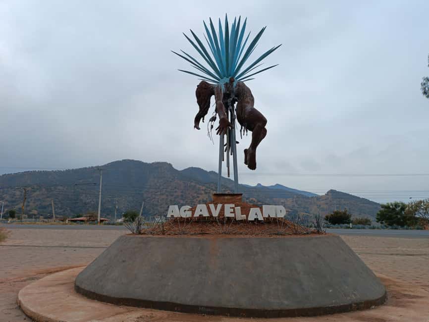 From Guadalajara: Tequila Town and Cantaritos El Guero - English, Guides, and Keeping Your Day Smooth
