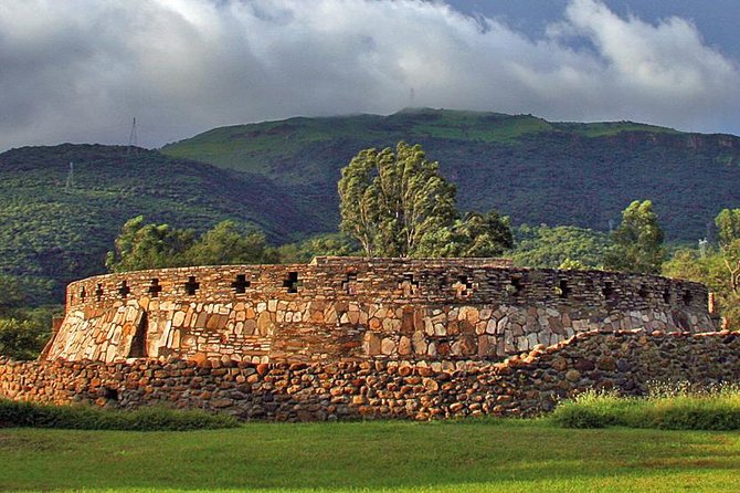 Full-Day Tequila, Jalisco from Puerto Vallarta with Tequila Experience - Jose Cuervo Forum in 50 minutes: what you get in a short visit