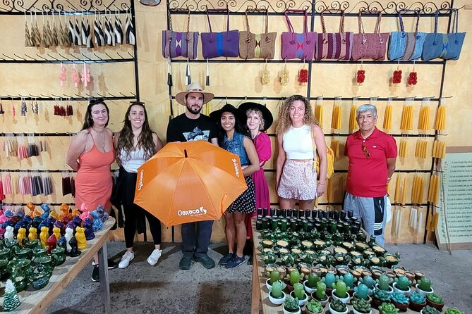 Hierve el Agua, Tule Tree, Mitla and Mezcal Distillery Tour - Teotitlán del Valle textile workshop: where the day turns from scenes to skills