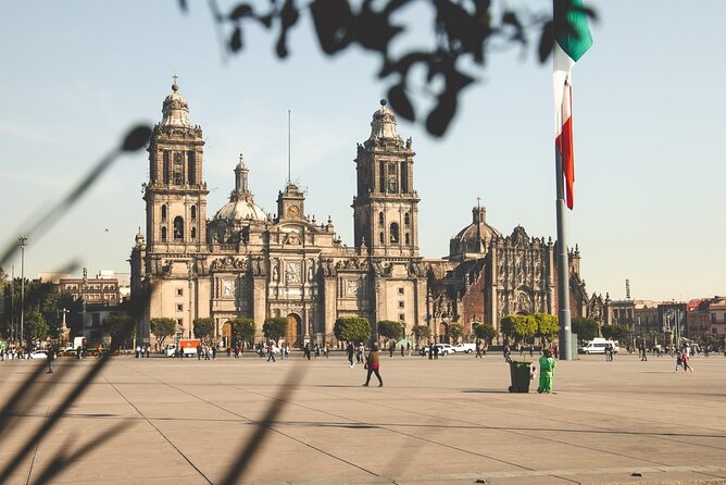Historical downtown Mexico City & Teotihuacan Pyramids Mezcal tasting - The included mezcal or tequila tasting: how to pace it during a long day
