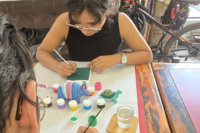 Mezcal and Canvas - Alebrijes Art Gallery: why the setting changes the vibe