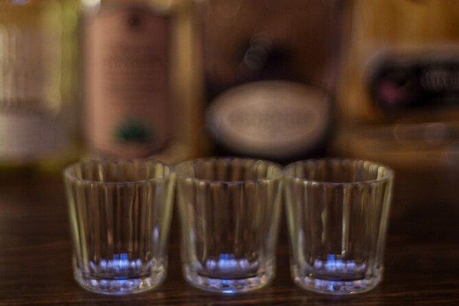 Mezcal Tasting -Masterclass + Blind tasting- - Tapas during the session: why food matters for tasting