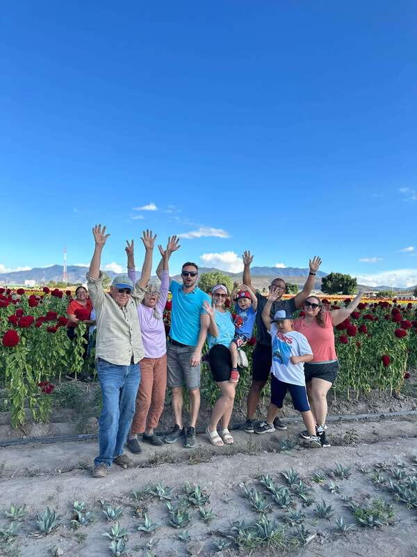 Oaxaca: Hierve el Agua & Mezcal Distillery Small-Group Tour - Hierve el Agua: natural pools, a real walk, and two hours that fly by