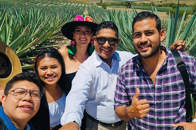 Oaxaca Mezcal & Pulque Tour by Barrel Bus - Tlacolula Distillery Stop: Another Tasting Plus a Mezcal Cocktail