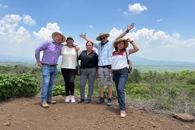 Obsidian route, the surviving legacy in Guachimotones - Stop 3: Teuchitlán riverbanks, springs, and fossil chinampas