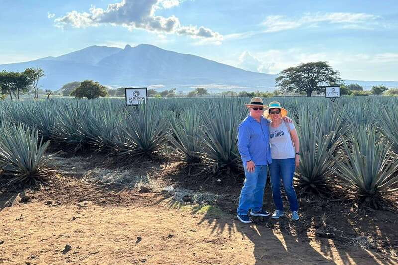 Private Adventure to Tequila and la Fortaleza Distillery - Cantaritos el Guero #1: A Fun Finish with Music and Drinks