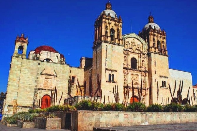 Private Oaxaca Walking Tour with Mezcal Tasting - La Casa del Mezcal: your tasting finale in Centro