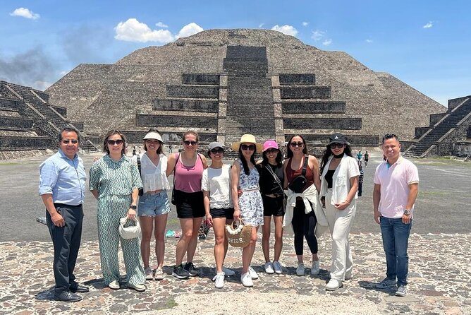 Private Teotihuacan and Tequila Tasting Tour. - Private pickup to Teotihuacán: where the comfort starts
