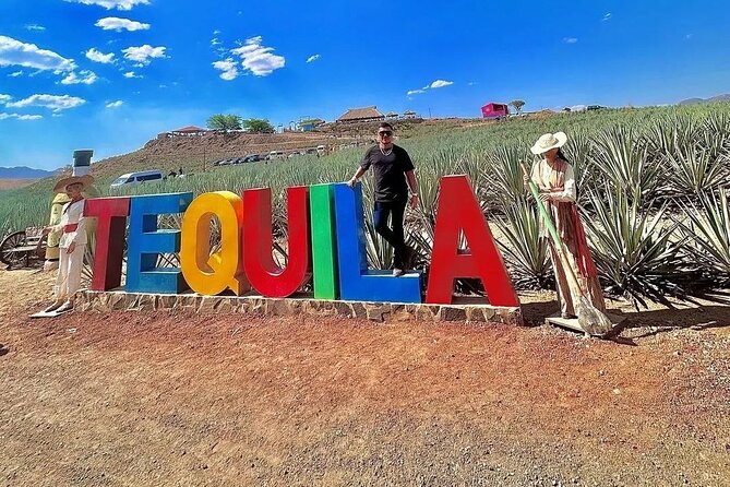 Private Tour Cascahuin Distillery and visit to Tequila - Magic Town of Tequila: One Free Hour to Shop and Take Photos