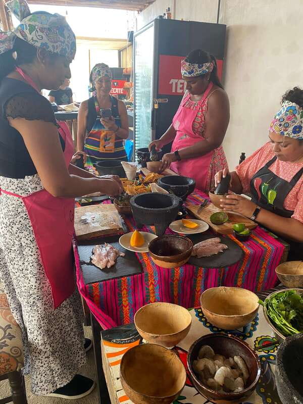 San José del Cabo:Cooking Class +Margaritas & Mezcal tasting - A 3-Hour Cabo Flavor Fix in Centro