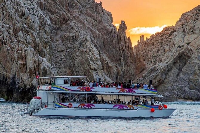Sunset Dinner Cruise with Tequila & tacos - Accessibility and how to choose your deck space