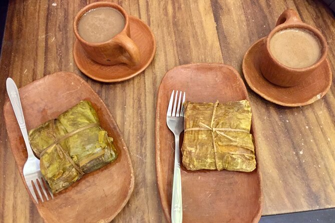 Tacos Tequila y Más - The Centro of Centro (Vegetarian Friendly) - Stop 4: Plaza de Armas—Architecture and Historical Significance