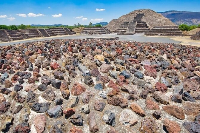 Teotihuacan, Shrine of Guadalupe & Tlatelolco - Group size, comfort, and what your day feels like