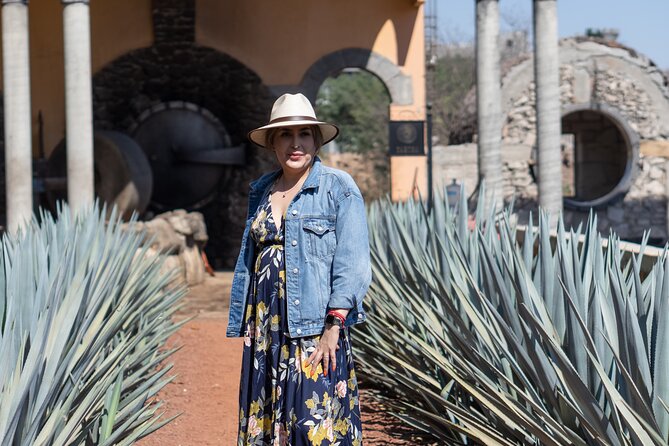 Tequila Day Trip - Stop 5: Amatitan agave fields for photos before heading back