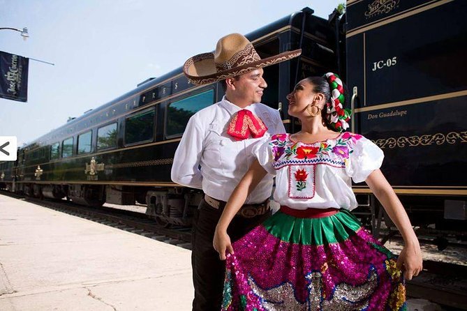 Tequila Day Trip from Guadalajara with Jose Cuervo Express Train - Centro Cultural Juan Beckmann Gallardo: culture that breaks up the spirits