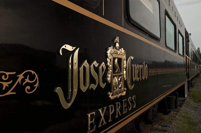 Tequila Day Trip from Guadalajara with Jose Cuervo Express Train - The coach ride and the agave farm stop: where the story starts