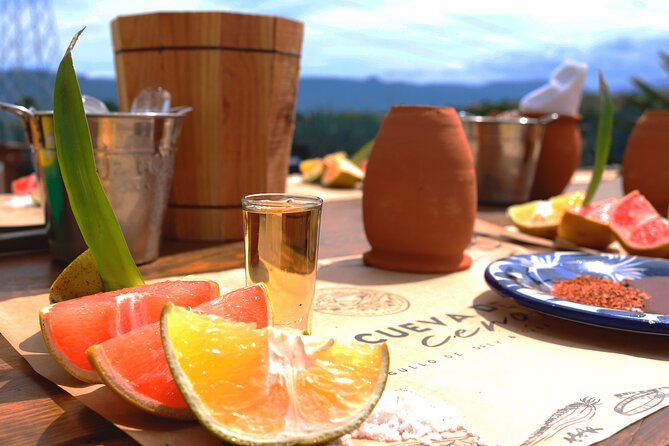 Tequila Express - Quinta Sauza Cantarito Welcome and the Big Show