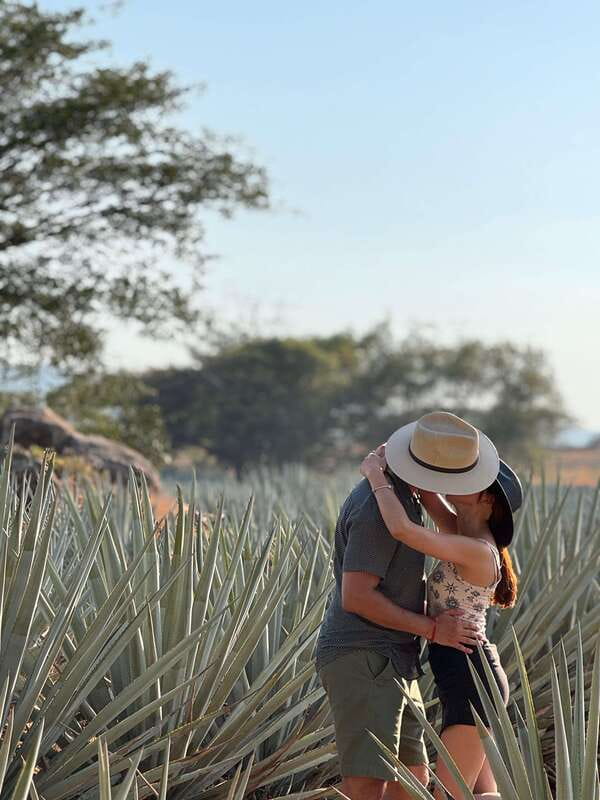 Tequila: Town and Distillery Guided Tour with Tastings - Selecto Distillery: Tastings that make tequila make sense