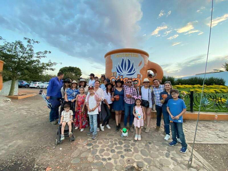 Tequila: Town and Distillery Guided Tour with Tastings - Tequila town walking: Church, markets, and the stories behind the streets