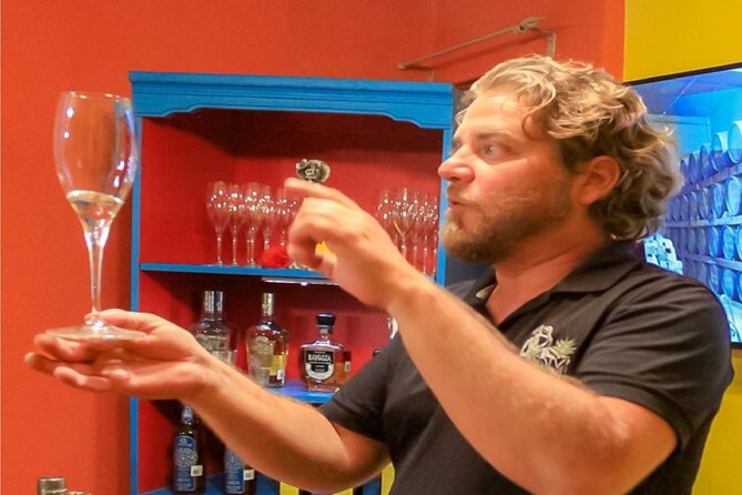 The Spirit of Mexico: Tequila Tasting - How the tasting works: nose, sip, and what the flavors can signal