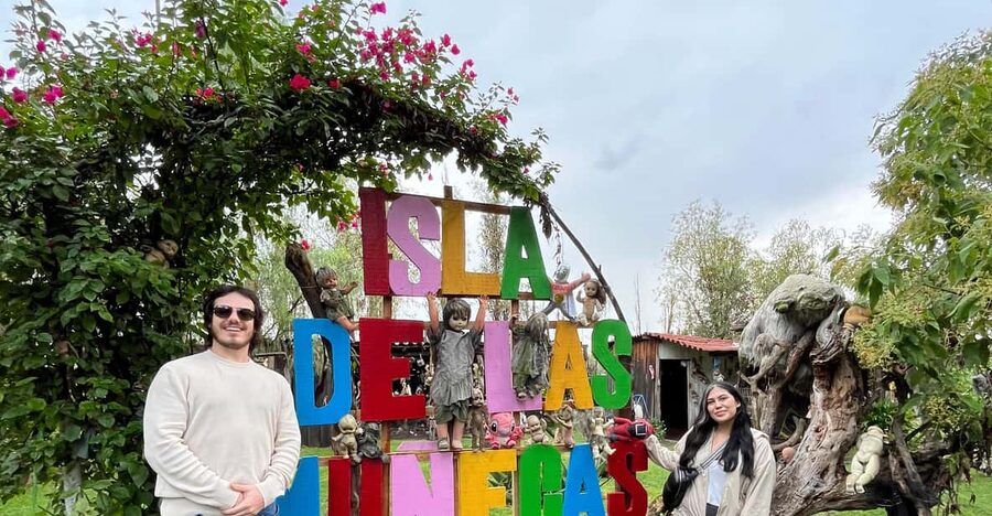 Xochimilco : Island of the dolls, tequila and mezcal CDMX - The canal ride: a calmer alternative to party-boat Xochimilco